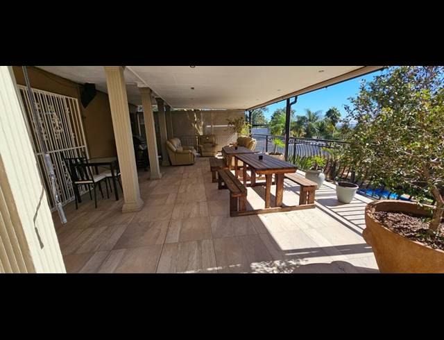 10 BEDROOM HOUSE FOR SALE IN MONTANA PARK